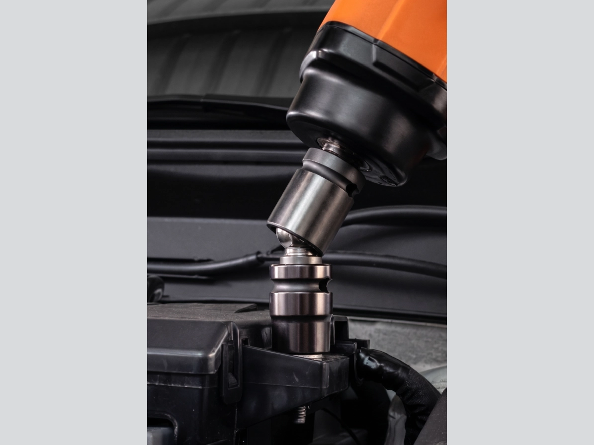 Universal Joints 05